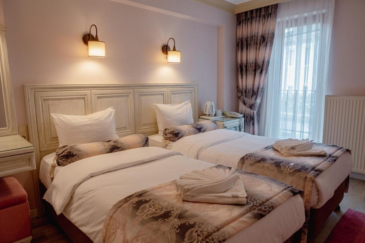 Agora Hostel Istanbul Bagian luar foto